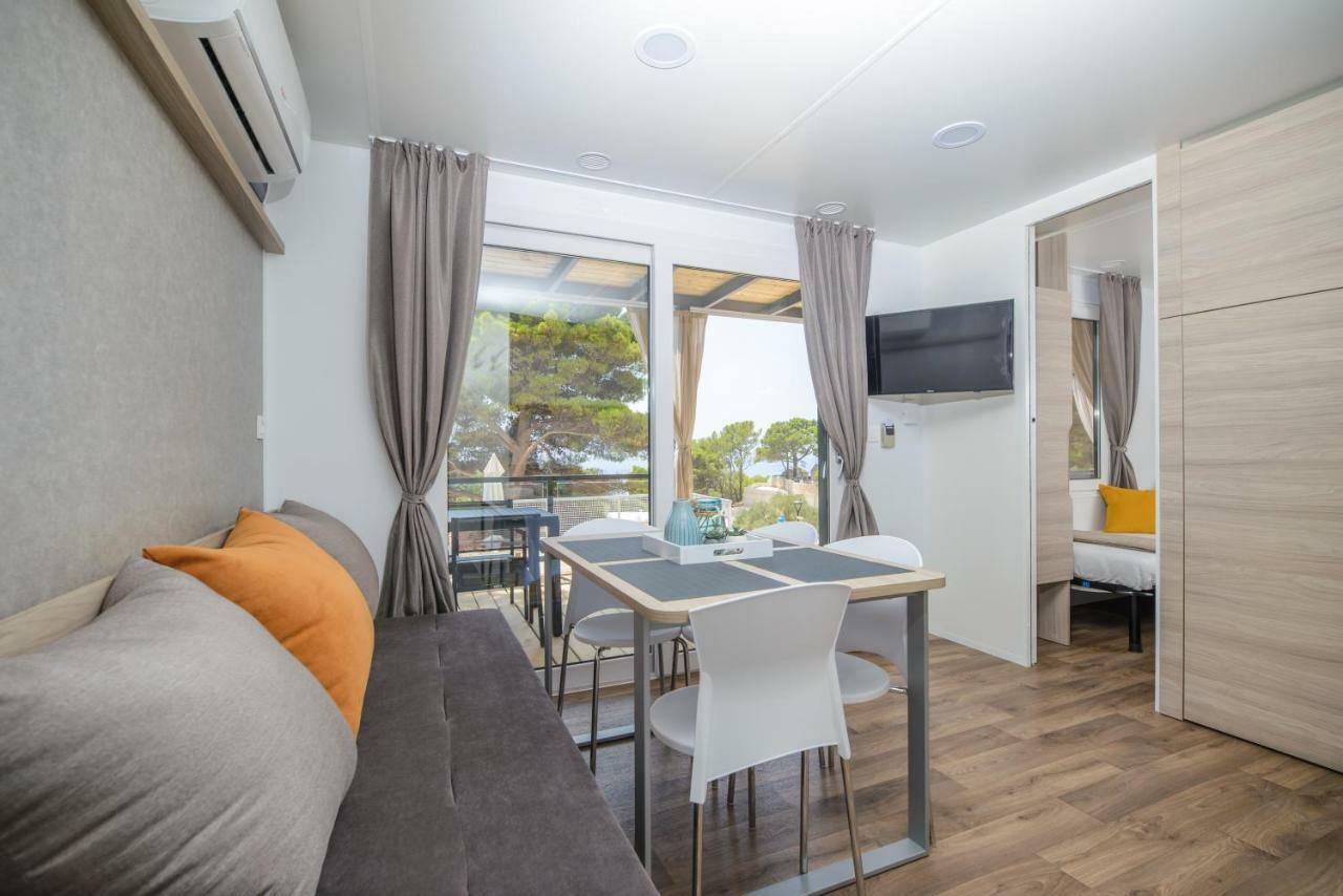 פודגורה Medora Orbis Mobile Homes & Glamping מראה חיצוני תמונה
